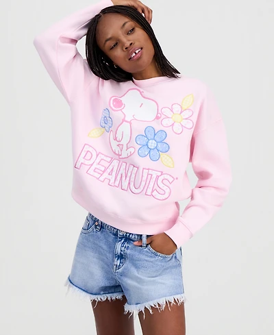 Peanuts Juniors' Snoopy Flower Crewneck Sweatshirt
