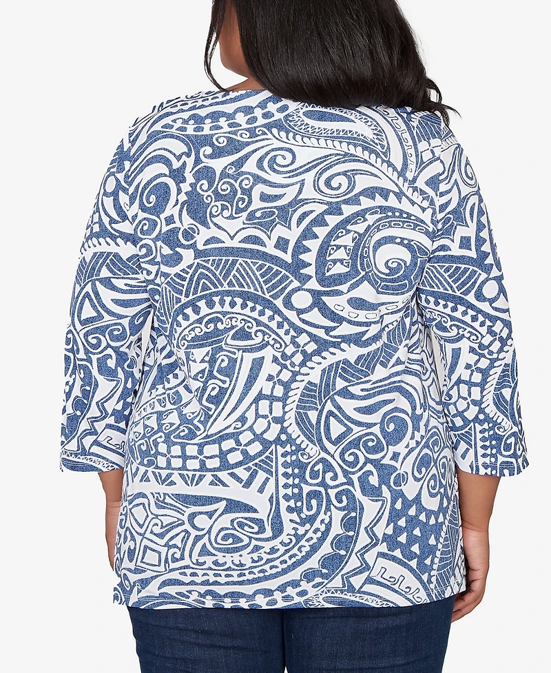 Alfred Dunner Plus Classic Paisley Swirl SharkBite Hem Top with Necklace