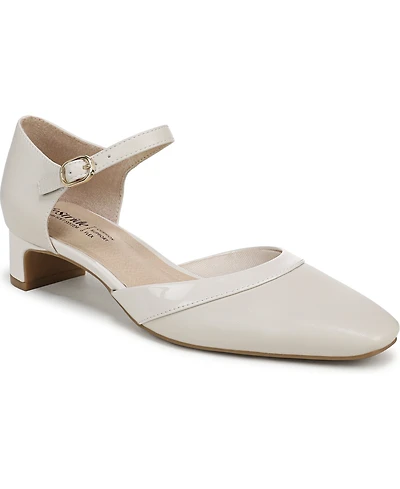 LifeStride Women's Leighton Snip Toe Dress Pumps
