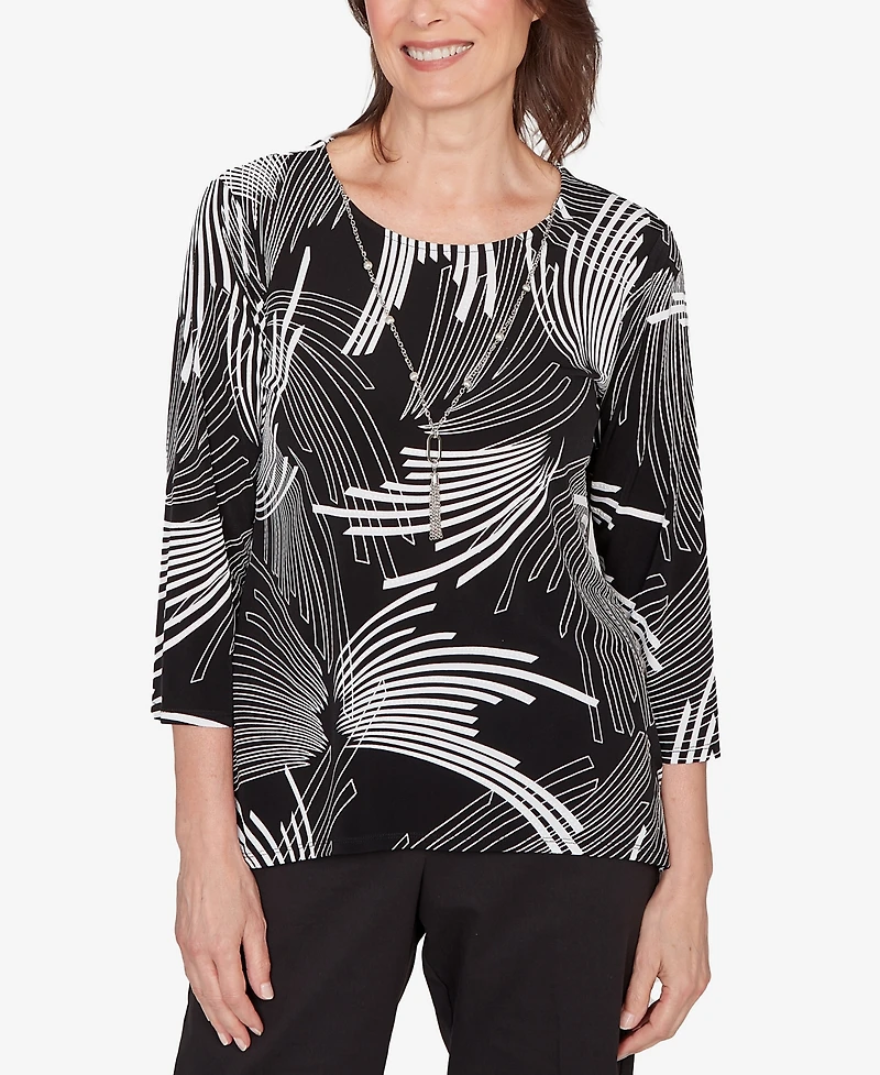 Alfred Dunner Petite Classic Geometric Sharkbite Hem Top with Necklace