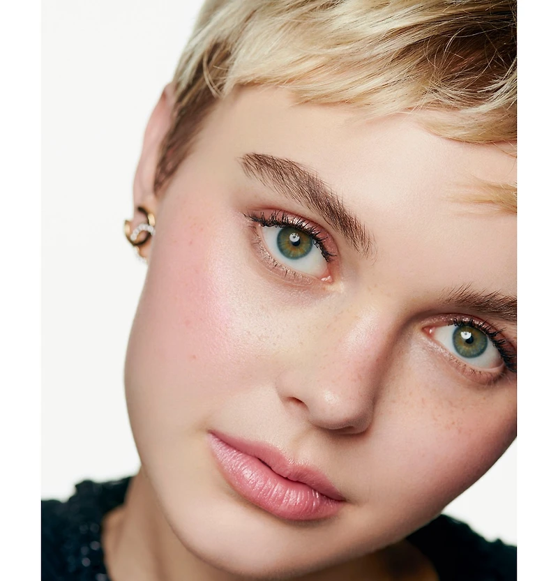 CHANEL Baume Essentiel Multi-Use Glow Stick, 0.28 oz.