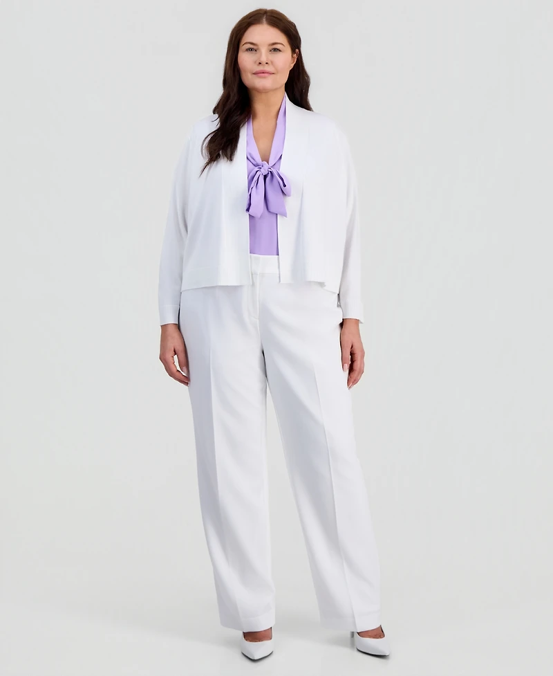 Kasper Plus Cropped Kissing-Front Shrug