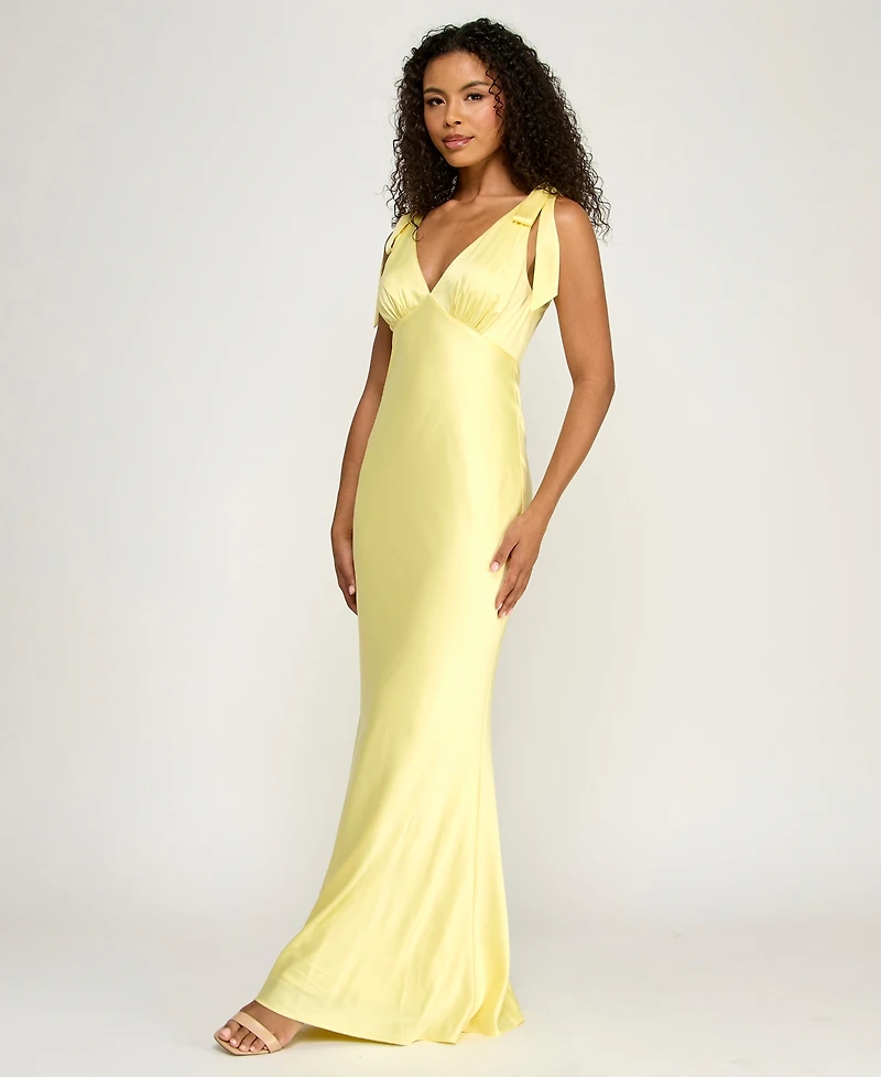 B Darlin Juniors' Sleeveless Satin Maxi Dress