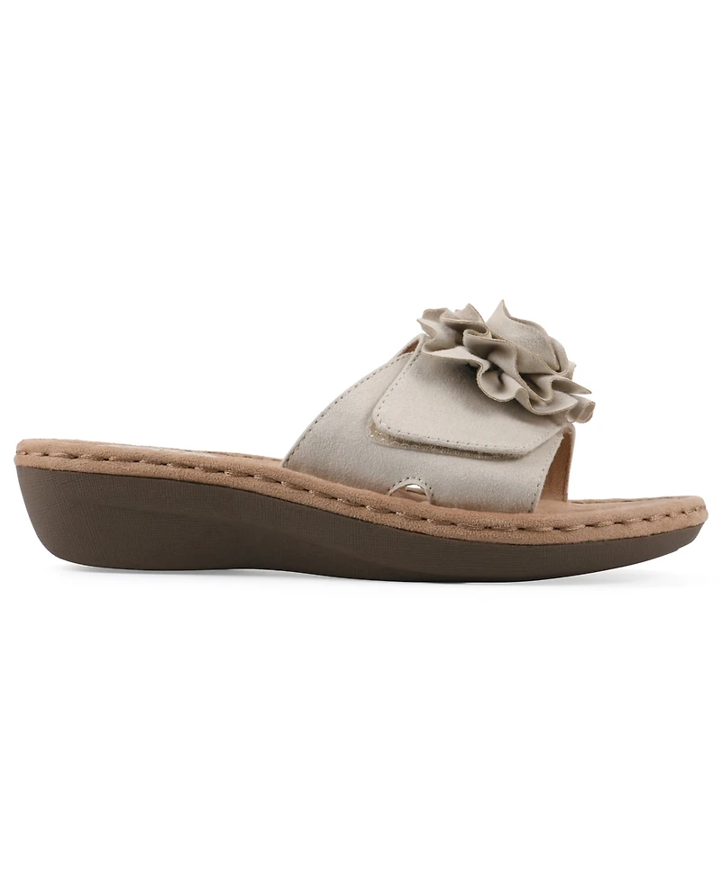 Cliffs by White Mountain Women's Casmyn Slide Sandals