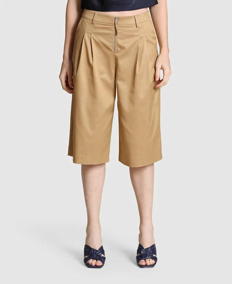 Avec Les Filles Women's Tailored Mid Rise Bermuda Shorts