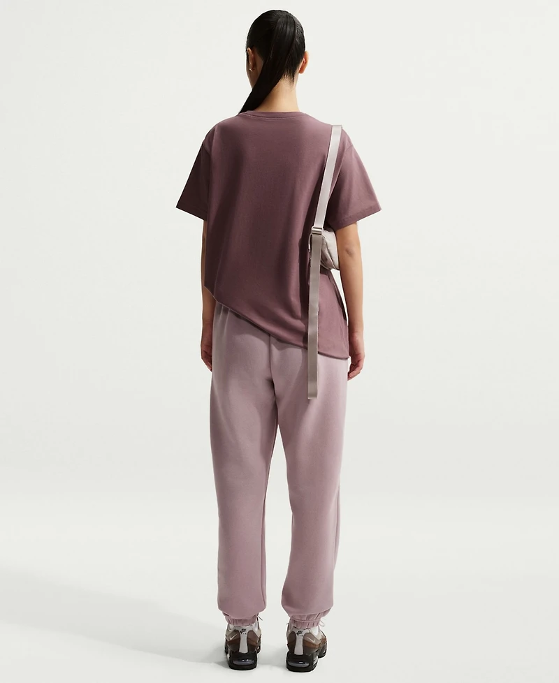 Nike Women's Sportswear Crewneck T-Shirt