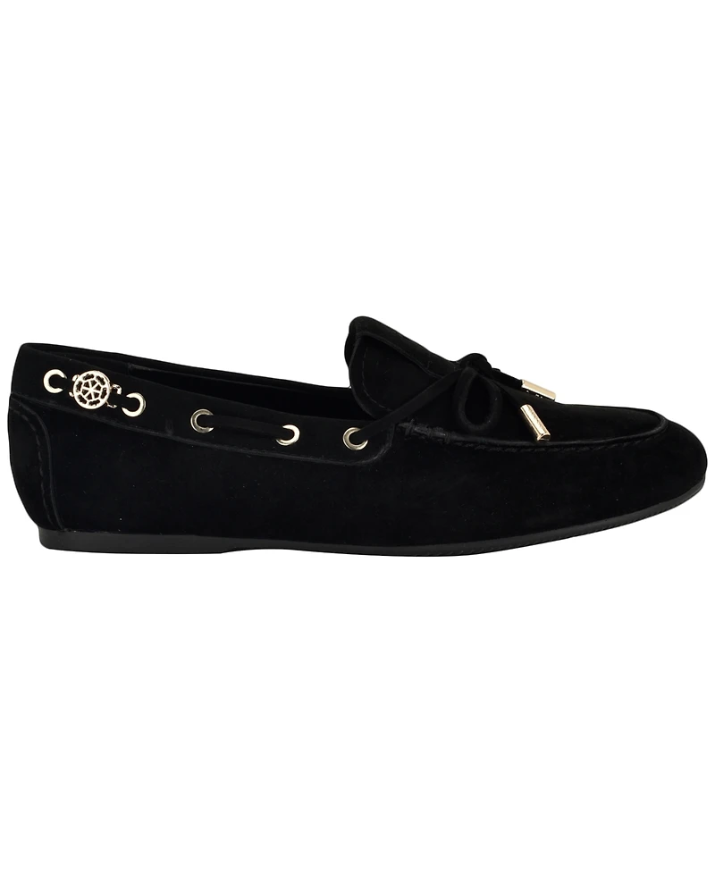 Guess Women's Aisha Soft Flexible Boat Shoe Loafers