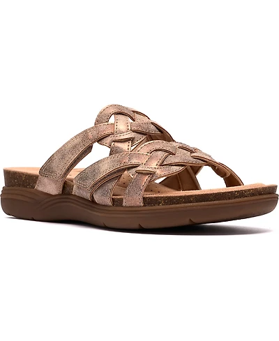 Clarks Women's April Rae Round Toe Flat Sandals