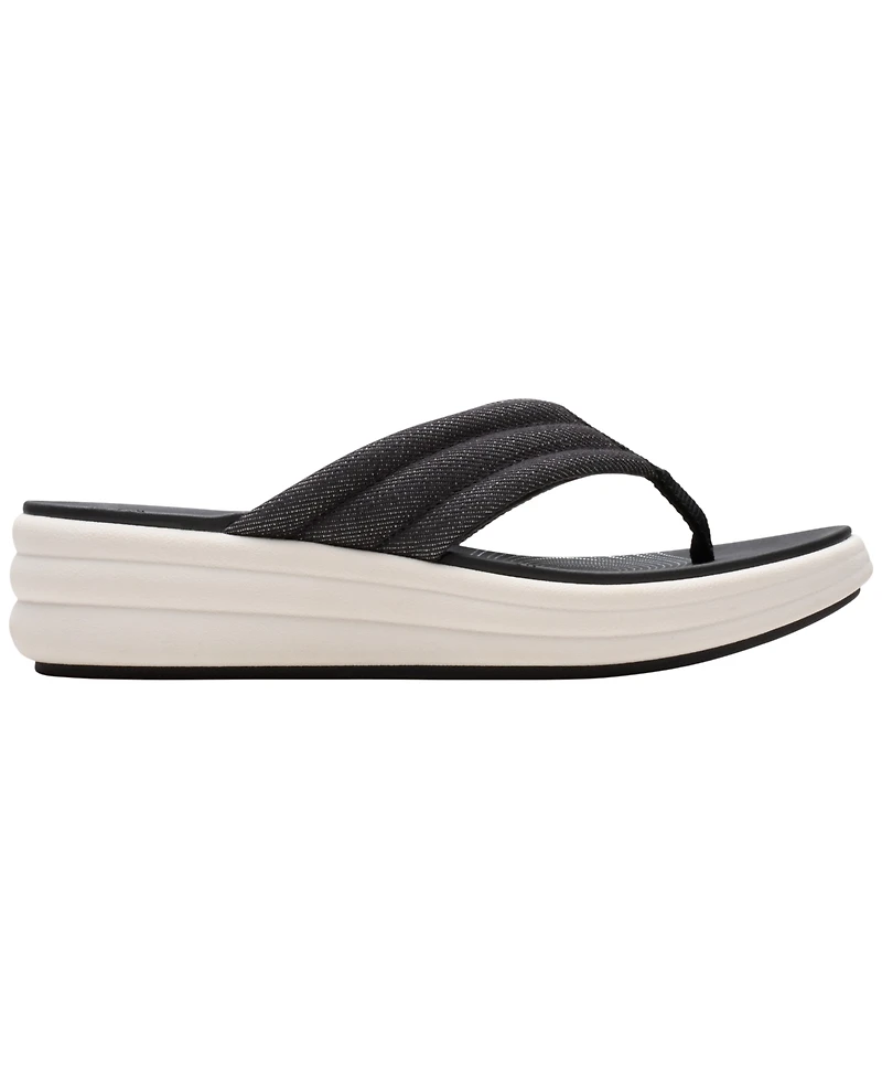 Clarks Women's Cloudsteppers Drift Carmen Slip-On Sandals