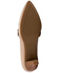 Clarks Women's Kepley Star Kitten Heel Dress Pumps