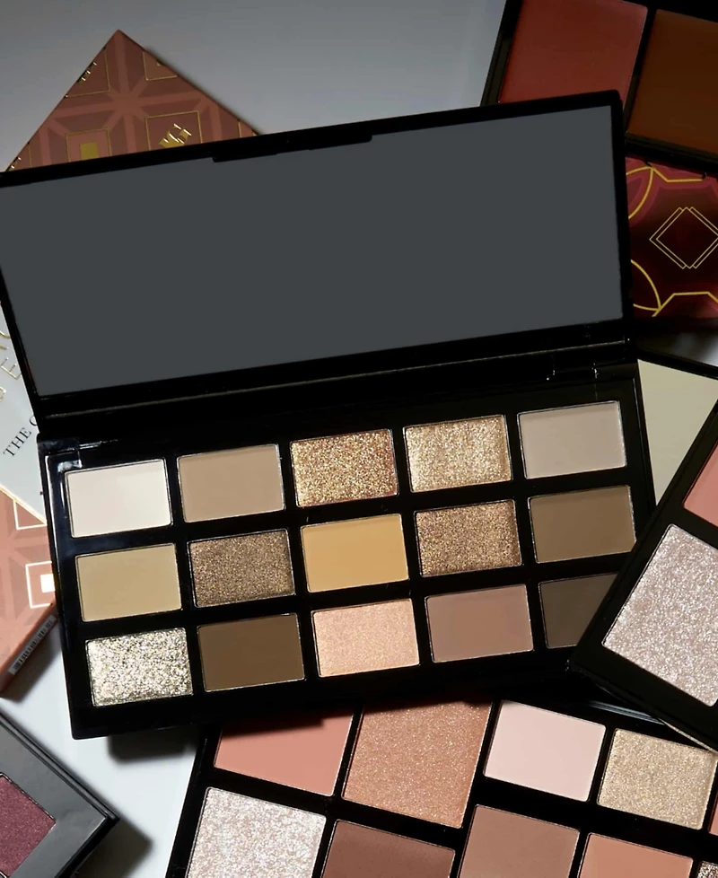 Laura Geller Beauty The Casual Collection Gold Standard 15 Multi-Finish Eyeshadows, 0.05 oz.