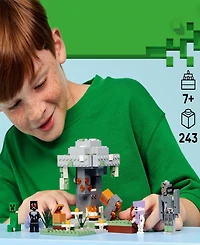 Lego Minecraft The Pale Garden Building Toy 21586, 243 Pieces