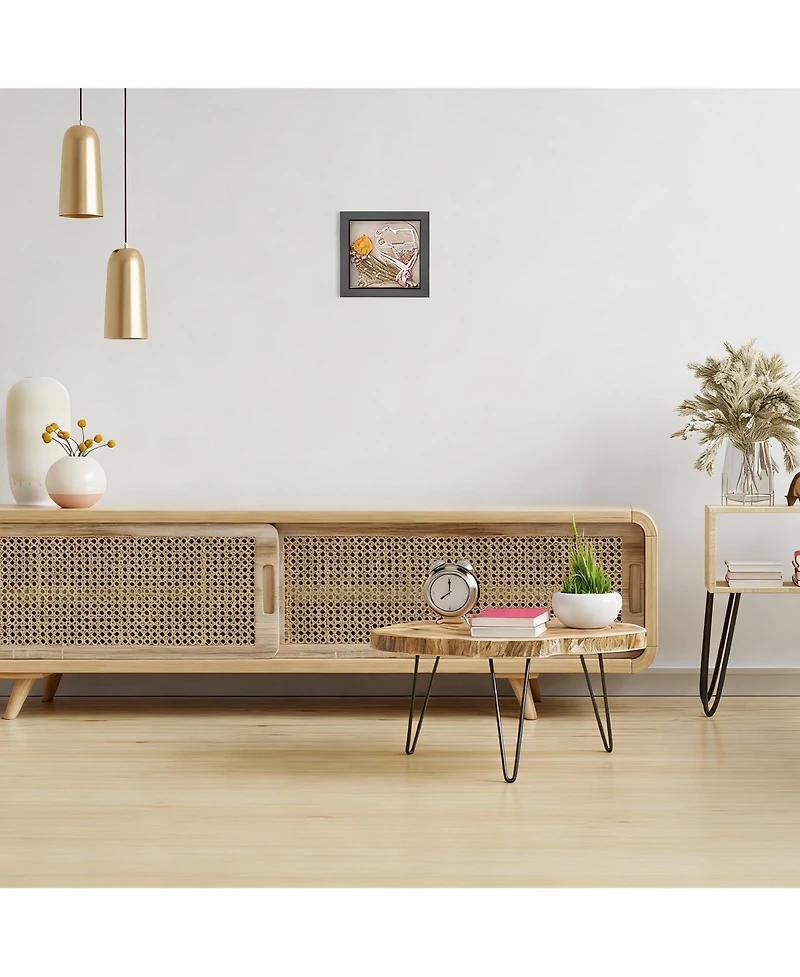 Yigii Shadow Box Frame: Magnetic Door, Linen Back