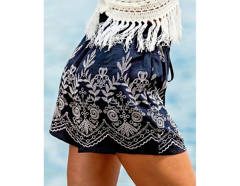 Cupshe Women's Hear Me Out Ornate Shorts