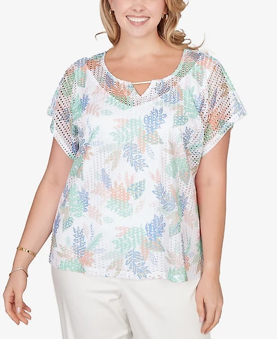 Hearts Of Palm Plus Printed Oval Texture Keyhole Top