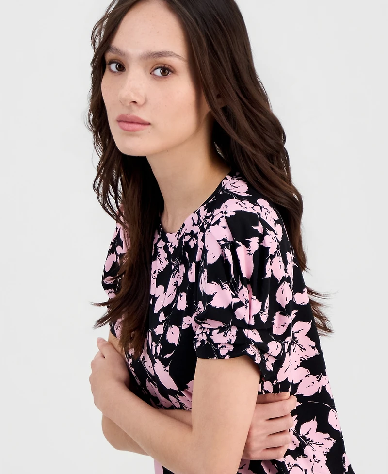 Anne Klein Essentials Petite Floral-Print Gathered-Sleeve Top