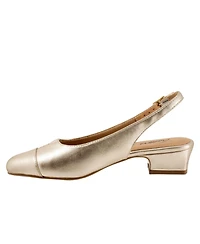 Trotters Women's Dea Pump