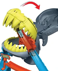 Hot Wheels City Shark Chomp Beach Playset