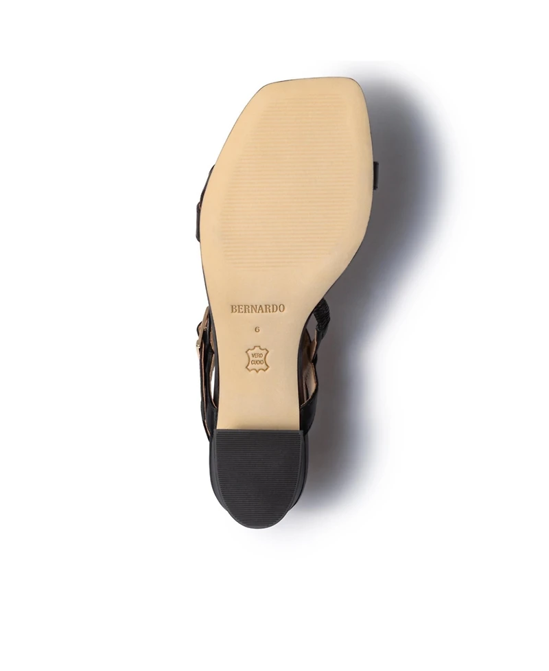 Bernardo Footwear Women's Jinji Low Heel Sandal