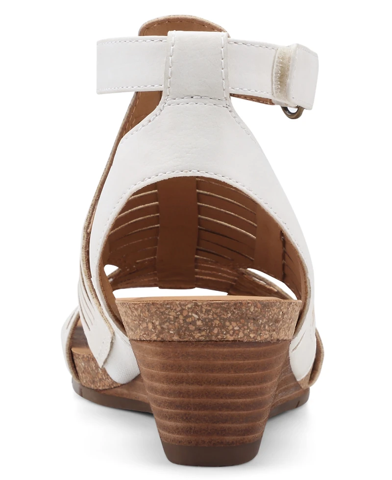 Earth Women's Helodie Fisherman Round Toe Wedge Sandals