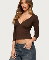Edikted Women's Cassisy Quarter Sleeve Wide V Neck Top