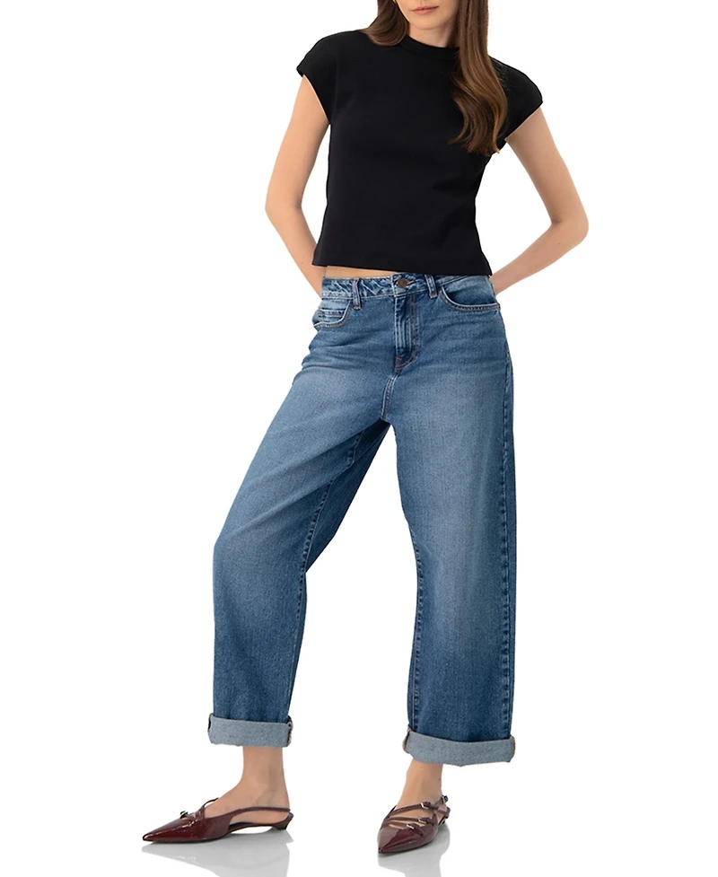 Ivonne Women's Black dropped sleeve top