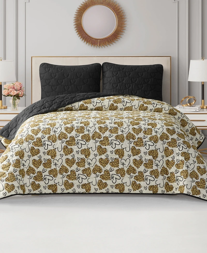 Juicy Couture Cheetah Doodle Hearts Reversible 3-Pc. Quilt Set