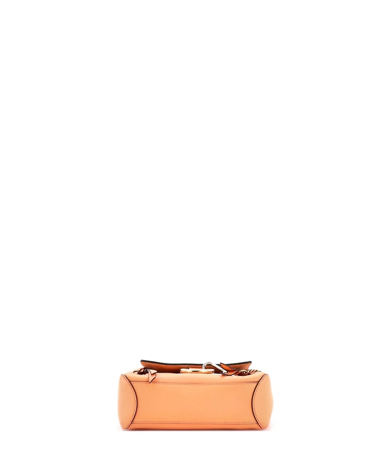 Pre-Owned Chloe Mini Faye Day Bag Leather