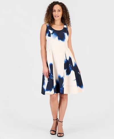 Robbie Bee Petite Printed Scoop-Neck Sleeveless Dress