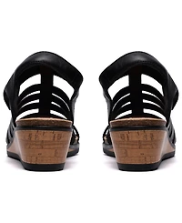 Clarks Women's Kacha Step Round Toe Sandals