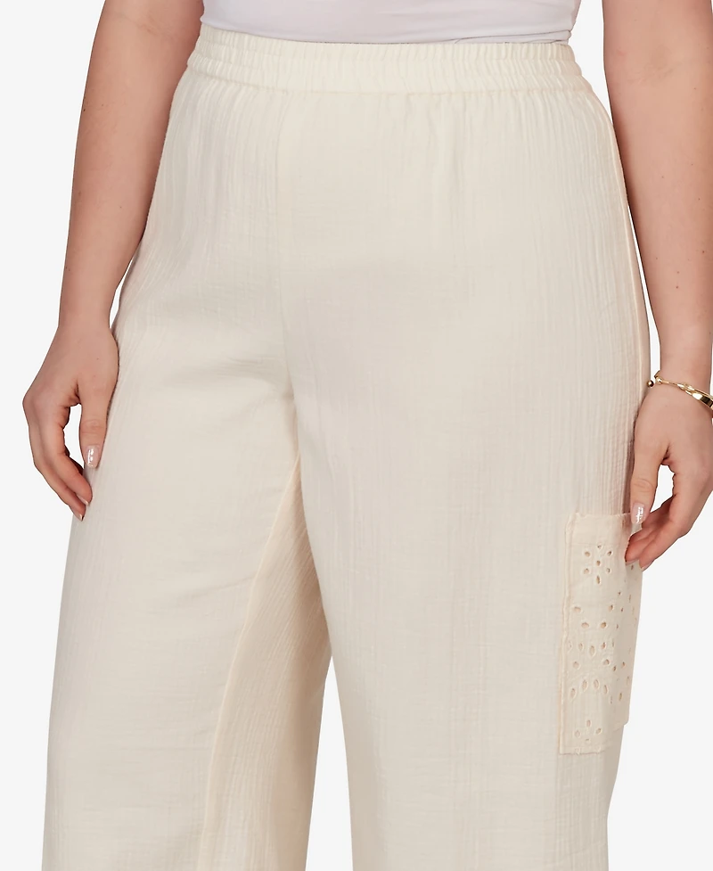 Ruby Rd. Plus Gauze Eyelet Cargo Pull-On Capri Pants