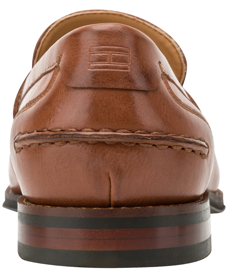 Tommy Hilfiger Men's Sosmo Tassel Loafer
