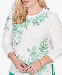 Alfred Dunner Petite Resort Living Tropical Flower Embroidered Crew Neck Top