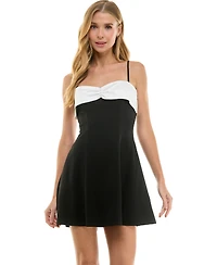 Seni & Cade Juniors' Contrast-Trim Scuba Crepe Dress