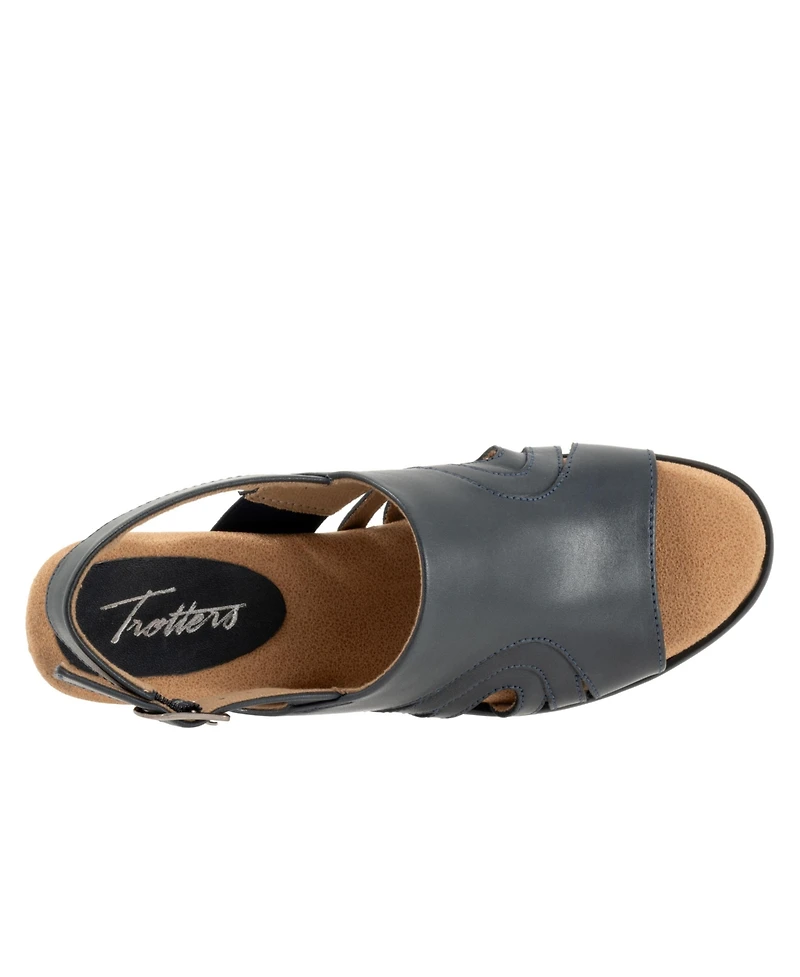 Trotters Women's Mariam Sandal