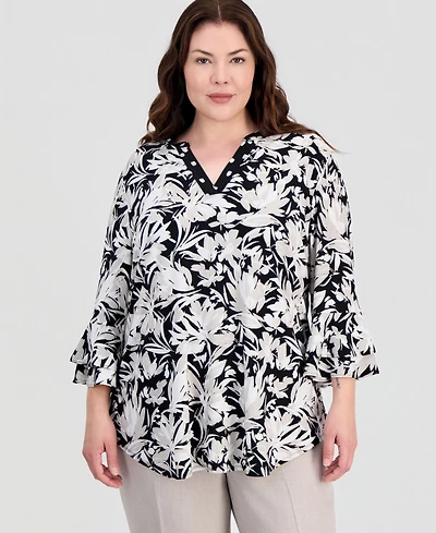 Kasper Plus Split-Neck Ruffled-Cuff Top