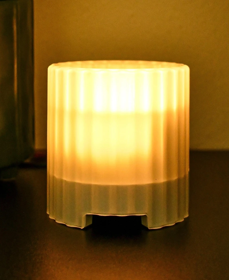 iHome iBT100 Flameless Led Candle Bluetooth Speaker