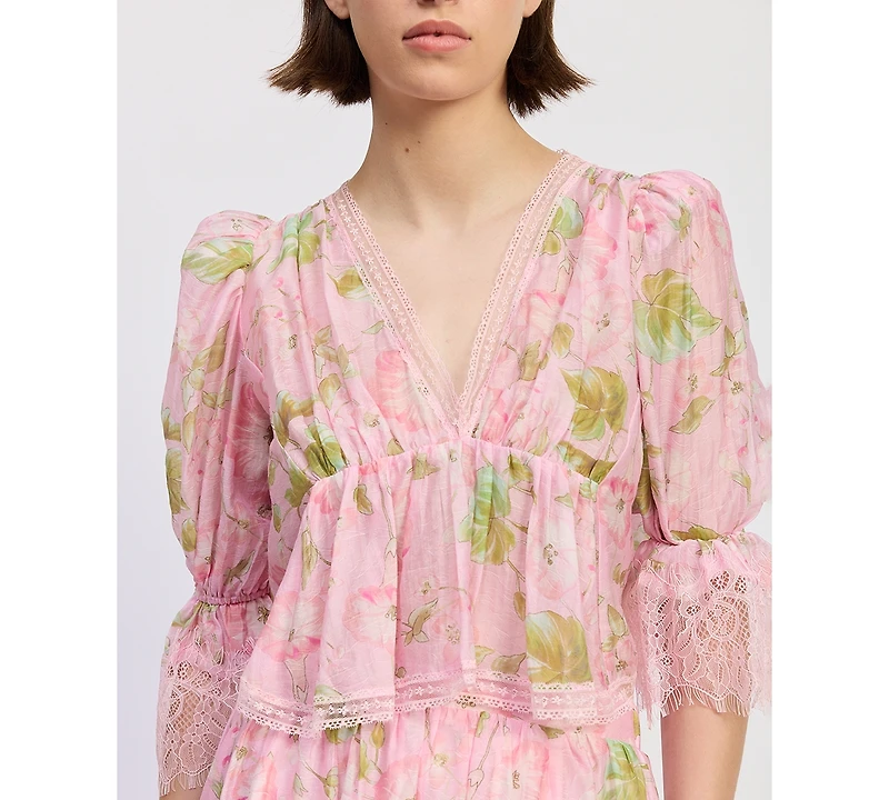 En Saison Women's 3/4-Sleeve V-Neck Top