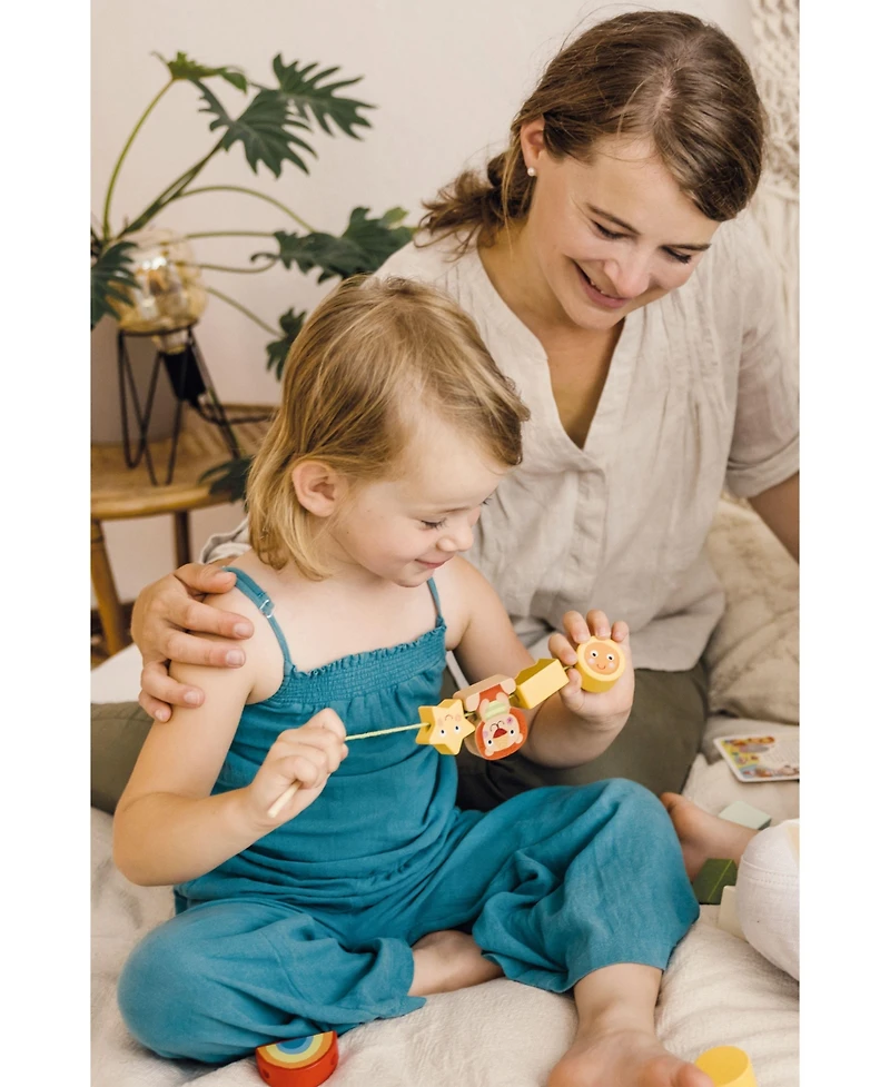 Bababoo and friends Adventure Threading Game