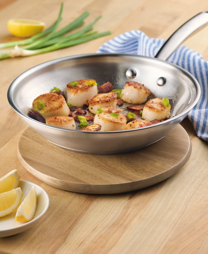 Rachael Ray 9" Magnetic Acacia Trivet with Silicone Feet