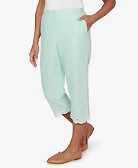 Alfred Dunner Petite Caribbean Blues Eyelet Embroidered Cuff Capri Pants