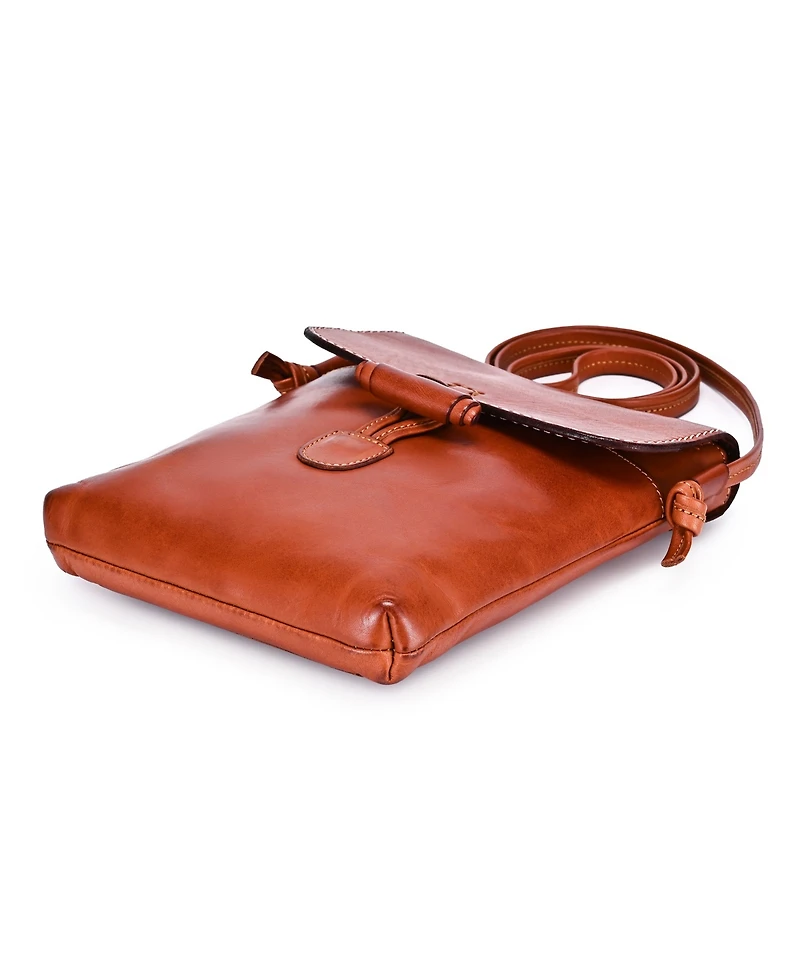 Old Trend Ixia Mini Crossbody Bag