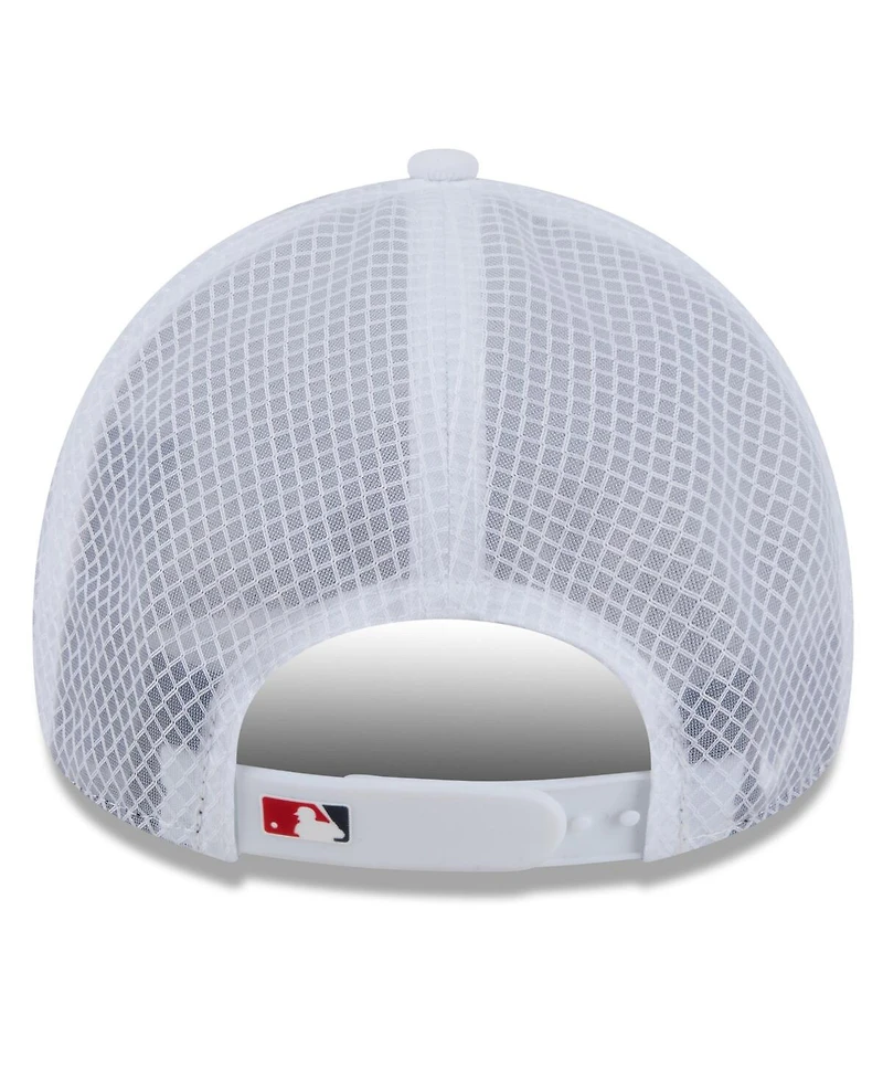 New Era Men's White Washington Nationals 2026 Batting Practice Apex 9FORTY Adjustable Trucker Hat