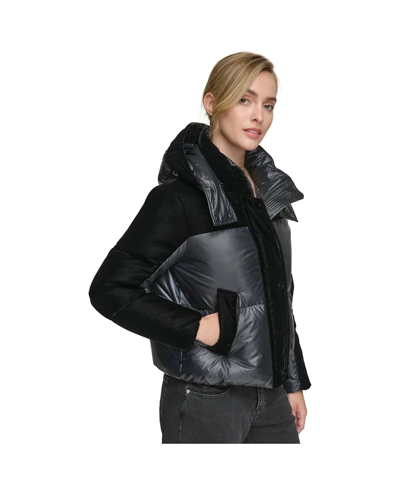 Women's Vega Mixed Media Short Down Coat