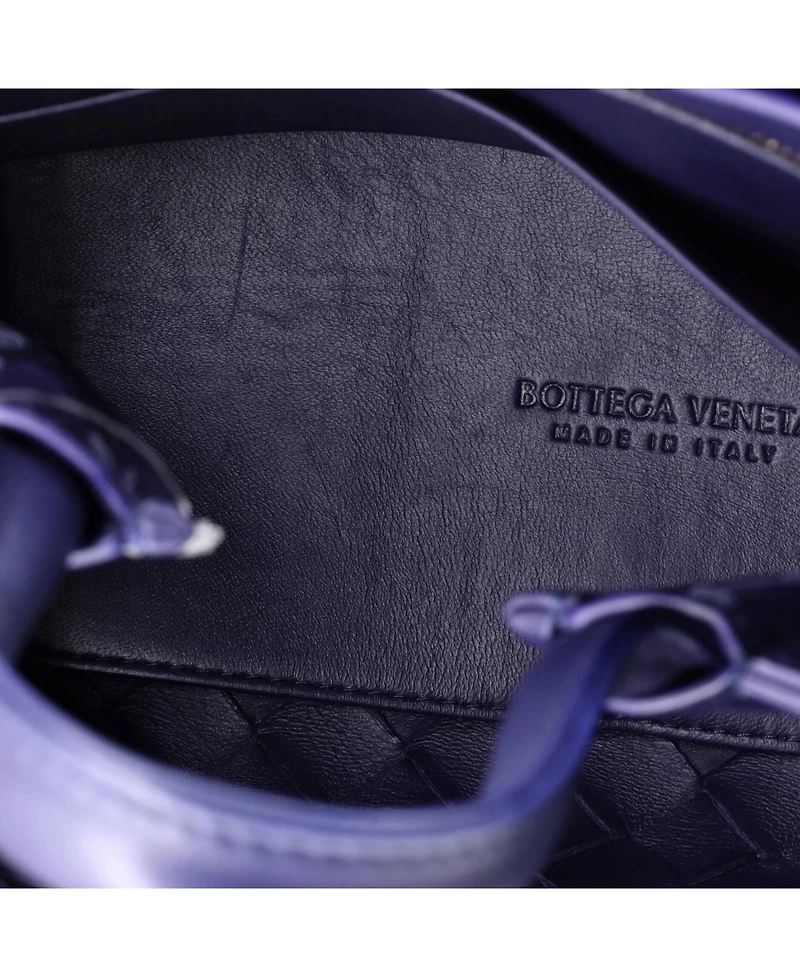 Pre-Owned Bottega Veneta Small Andiamo Top Handle Bag Intrecciato Nappa