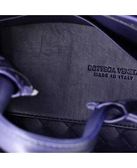 Pre-Owned Bottega Veneta Small Andiamo Top Handle Bag Intrecciato Nappa