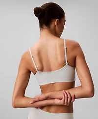 Calvin Klein Women's Form To Body Lightly Lined Bralette QF7554
