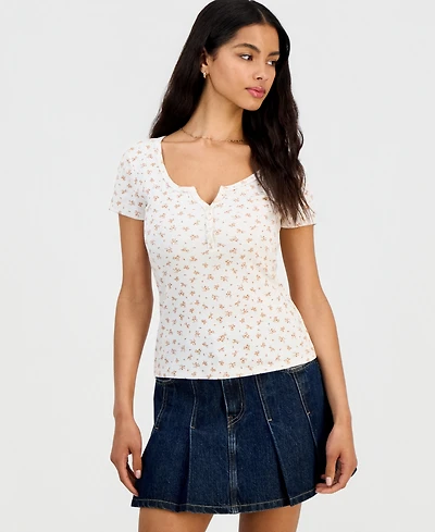 Hippie Rose Juniors' Ribbed Henley Top