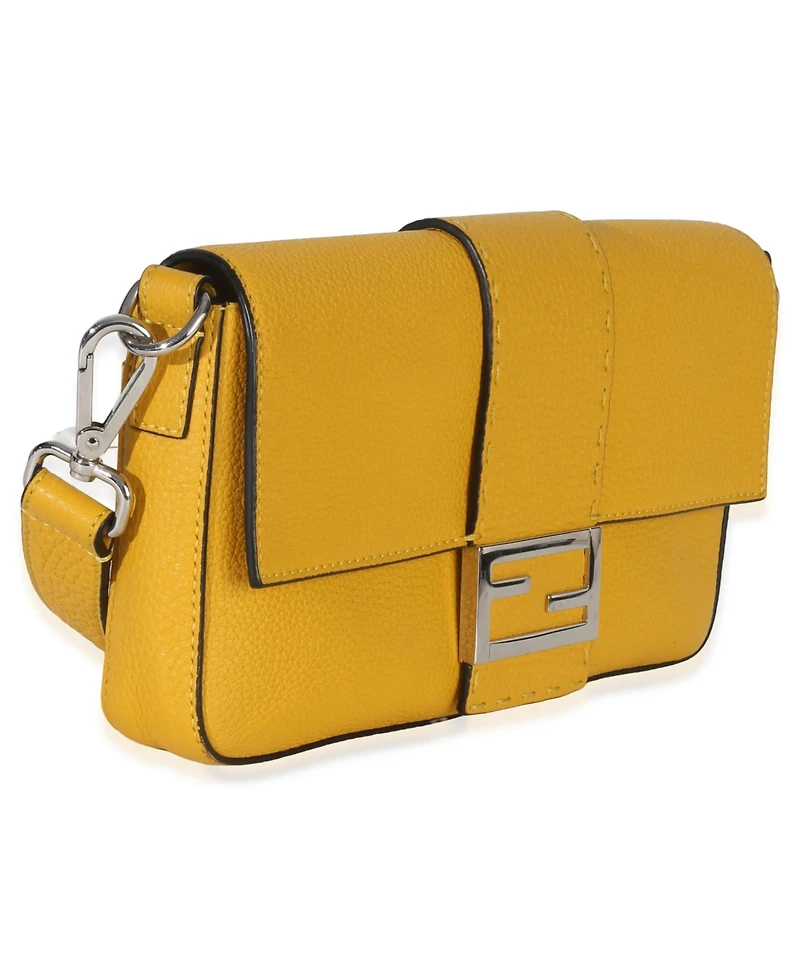 Pre-Owned Fendi Yellow Cuoio Romano Selleria Belt Baguette Bag