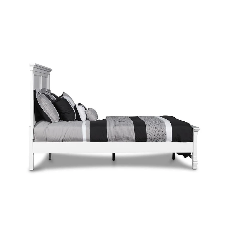 New Classic Furniture Tamarack Contemporary Solid Wood Bed